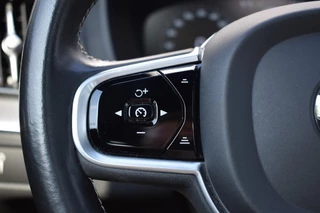 Volvo XC60 Volvo XC60 2.0 B4 AWD INSCRIPTION / ADAP. CRUISE / P.DAK / 360 CAM./ H&K AUDIO - afbeelding nr 27