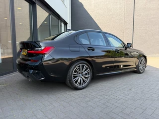 BMW 3 Serie BMW 3 Serie 320i M-Sport,1e Eig,Half Leer,LED,Carplay,Dealer OH,Lane Ass., - afbeelding nr 27
