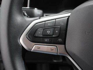 Volkswagen Polo Volkswagen Polo 1.0 TSI Move  Navigatie App Connect / Android Auto / Apple Carplay Climate Control Parkeer sensoren Lichtmetalen Velgen Dab Digitale Cockpit - afbeelding nr 16