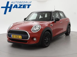 MINI 5-deurs 1.5 136 PK COOPER TWO-TONE *BLAZING RED*