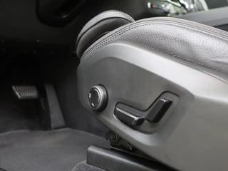 Volvo XC60 Volvo XC60 2.0 T5 Momentum | Stoelverwarming | Apple/Android Carplay | - afbeelding nr 18