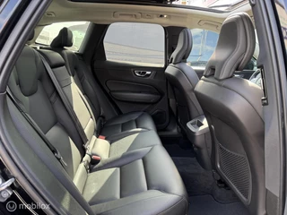 Volvo XC60 Volvo XC60 2.0 B4 / Schuifdak / Leder / Luxe - afbeelding nr 28