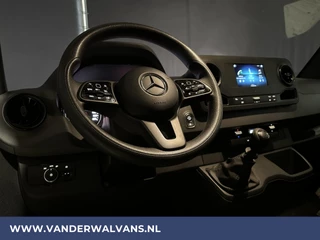 Mercedes-Benz Sprinter Mercedes-Benz Sprinter 317 CDI 170 pk L3H2 Euro6 Airco | Camera | MBUX | Apple Carplay | Cruisecontrol Chauffeursstoel, Bijrijdersbank, Android Auto, stoelverwarming, MBUX - afbeelding nr 17
