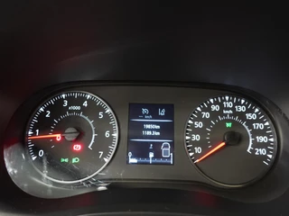 Renault Master Renault Master T33 2.3 dCi 135PK L2H2 Work Edition Airco Bluetooth Cruise Control Trekhaak - afbeelding nr 19