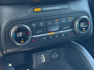 Ford Focus Ford Focus Wagon 1.0 125PK Hybrid ST Line X Business | Panther Black | Carplay/LED/Virtual cockpit/CAM - Lekker sportief! - afbeelding nr 26