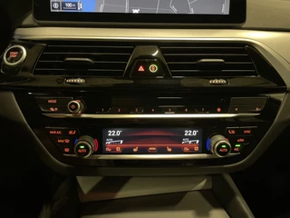 BMW 5 Serie PANO/H&K/LEER+MASSAGE+COMFORT/ACC/18