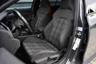 Volkswagen Golf | Panoramadak | ACC | Matrix-LED | Stoel + Stuurverwarming | CarPlay | - afbeelding nr 7
