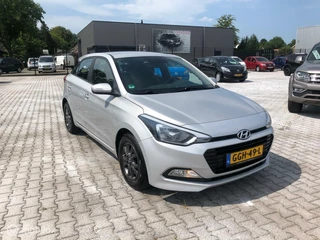 Hyundai i20 Hyundai i20 1.0 T-GDI 5DRS HB AIRCO ELL PAK LMV .. - afbeelding nr 1