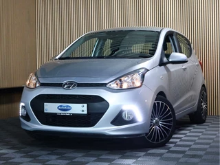 Hyundai i10 1.0i Comfort 5p. AUTOM CLIMATRONIC BT STOELVERWARMING 2016