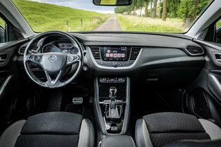 Opel Grandland X Opel Grandland X 1.2 Turbo Innovation| Nap| Camera| Trekhaak - afbeelding nr 3