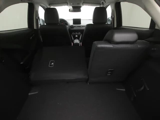 Mazda 2 Mazda 2 1.5 e-SkyActiv-G Homura Aka met Driver Assistance pakket en dakspoiler : dealer onderhouden - afbeelding nr 16