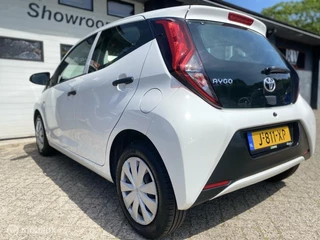 Toyota Aygo Toyota Aygo 1.0 VVT-i x-fun - afbeelding nr 14