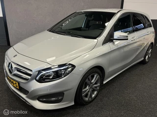 Mercedes-Benz B-Klasse Mercedes B-klasse 180 Business AMG AUTOMAAT / LEER / LED / NAVI / LUXE - afbeelding nr 26