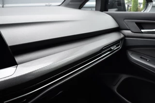 Volkswagen Golf | Panoramadak | ACC | Matrix-LED | Stoel + Stuurverwarming | CarPlay | - afbeelding nr 33