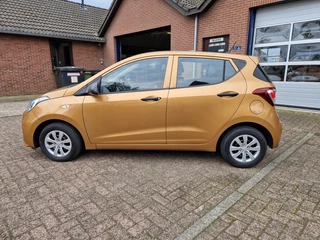 Hyundai i10 Hyundai i10 1.0i i-Motion 5-drs Airco NL-auto - afbeelding nr 6