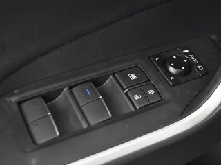 Toyota RAV4 Toyota RAV4 2.5 Hybrid AWD Bi-Tone Panoramadak | PDC V+A | Stoelverwarming | - afbeelding nr 22