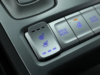 Hyundai Kona Hyundai Kona EV Premium 64 kWh | Navigatie | Camera | Stoelventilatie - afbeelding nr 43