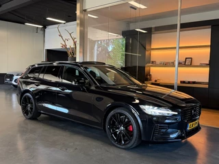 Volvo V60 2.0 T8 Twin Engine AWD R-Design 391 PK BLACK edition 2020