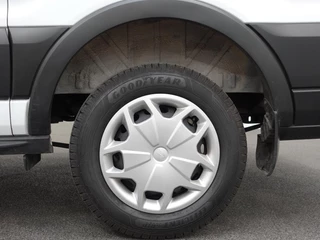 Ford Transit Ford Transit 310 2.0 TDCI L2H2 Trend Automaat Airco Navigatie Bluetooth Camera Cruise Control Trekhaak - afbeelding nr 11