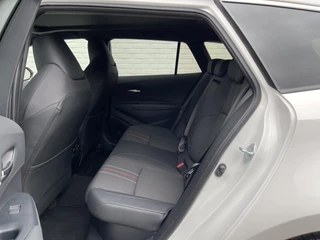 Toyota Corolla Touring Sports Toyota Corolla Touring Sports 2.0 Hybrid GR-Sport | Pano | Trekhaak | CarPlay | ACC | LED | Camera | 18 inch - afbeelding nr 25