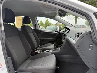 Volkswagen Golf Volkswagen Golf 1.0 TSI Trendline 2e Eigenaar,Carplay,Navi,Clima,Cruise,Pdc V+A,Apk tot 03-2027 - afbeelding nr 7