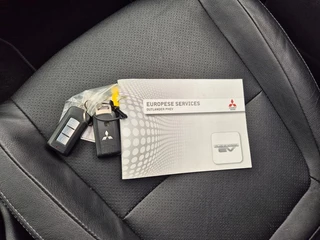 Mitsubishi Outlander Mitsubishi Outlander 2.0 PHEV Instyle X-Line - afbeelding nr 40