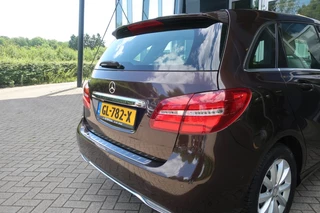 Mercedes-Benz B-Klasse Mercedes-Benz B-Klasse 180, Trekhaak, Lederen Bekleding, Navi, LED, etc. - afbeelding nr 13