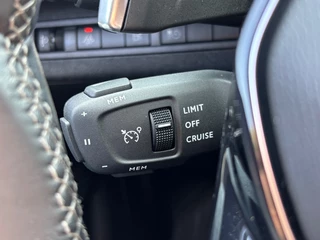 Peugeot 3008 Peugeot 3008 1.6 HYBRID PHEV ALLURE AIRCO NAVI PDC CAMERA. - afbeelding nr 21