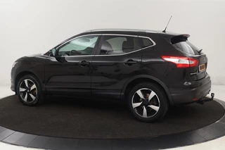 Nissan QASHQAI Nissan Qashqai 1.2 N-Vision | Panoramadak | Stoelverwarming |  360 camera | Trekhaak | Leder/Alcantara | Navigatie | Keyless | Climate control - afbeelding nr 2