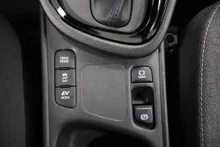 Toyota Yaris Cross Toyota Yaris Cross 1.5 Hybrid 130 First Edition MY24 | Stoelverwarming - afbeelding nr 15