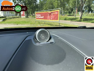Volvo XC60 Volvo XC60 2.0 T6 Plug-in hybrid AWD Ultimate Black Edition I Luchtvering I B&W Sound I Head up display I - afbeelding nr 8