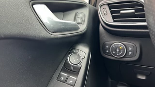 Ford Fiesta Ford Fiesta 1.0 EcoB. ST-Line | Navi | Cruise | Stoelverwarming - afbeelding nr 22
