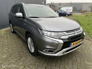 Mitsubishi Outlander Mitsubishi Outlander 2.4 PHEV Intense+ - afbeelding nr 22