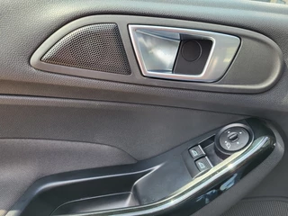 Ford Fiesta Ford Fiesta 1.0 Ecoboost 100 pk Titanium / 1e eigenaar - afbeelding nr 20