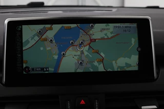 BMW 2 Serie BMW 2-serie Active Tourer 225i Luxury Line | Panoramadak | Leder | Head-Up |  Camera | Memory | Full LED | Navigatie | Climate control | Cruise control - afbeelding nr 18