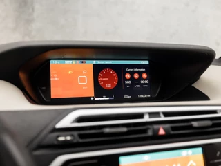 Citroën Grand C4 Spacetourer Automaat (APPLE CARPLAY, NAVIGATIE, CAMERA, GETINT GLAS, MASSAGE, SPORTSTOELEN, PARKEERSENSOREN, TREKHAAK, CRUISE, DAB+, NIEUWSTAAT) - afbeelding nr 8