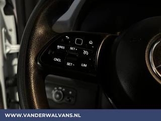 Mercedes-Benz Sprinter Mercedes-Benz Sprinter 316 CDI 164pk 3500kg Trekhaak L2H2 Euro6 Airco | Camera | Cruisecontrol | Apple Carplay Android Auto, Parkeersensoren - afbeelding nr 7