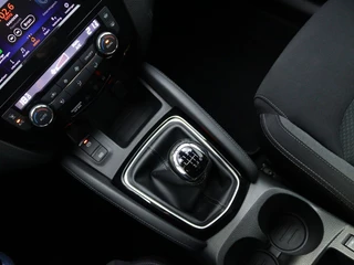 Nissan QASHQAI Nissan QASHQAI 1.3 DIG-T N-Connecta | Panoramadak |Stoelverwarming | Navigatie - afbeelding nr 42