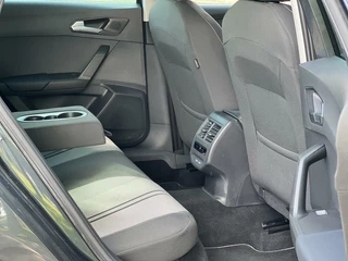 SEAT Leon Seat Leon Sportstourer 1.5 eTSI Style Business Intense | Camera | Virtual | Carplay | - afbeelding nr 14