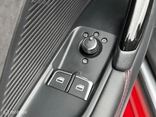 Audi TT Audi TT Roadster 45 TFSI quattro S Competition Bucket Seats Virtual Navi Carplay B&O Audio - afbeelding nr 34