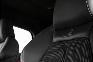 Audi A3 Audi A3 Sportback 30 TFSI S edition Automaat, S-line, Leder, Climate - afbeelding nr 19
