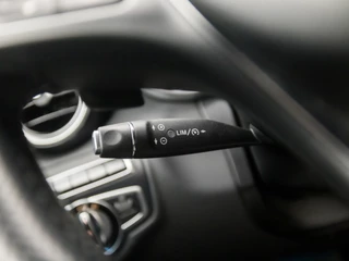 Mercedes-Benz C-Klasse 279Pk Automaat (GROOT NAVI, LUCHTVERING, CAMERA, LEDER, STOELVERWARMING, GETINT GLAS, ELEK SPORTSTOELEN, ELEK ACHTERKLEP, ZWART HEMEL, NIEUWE APK, NIEUWSTAAT) - afbeelding nr 22