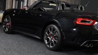 Fiat 124 Spider Fiat 124 Spider 1.4 MultiAir Turbo Abarth / 170 Pk / AUT / Navi / Airco / Elek Pakket / Cruise Control / Led / Pdc / 17 Inch - afbeelding nr 53