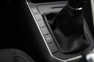 Volkswagen Polo Volkswagen Polo 1.0 TSI 95pk Comfortline  Navi Airco ACC DAB+ CarPlay NL-Auto NAP! - afbeelding nr 23