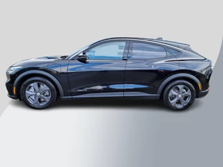 Ford Mustang Mach-E Ford Mustang Mach-E RWD 75 kWh 269pk | Technology Pack + | Adaptieve cruise | Winterpack | - afbeelding nr 2