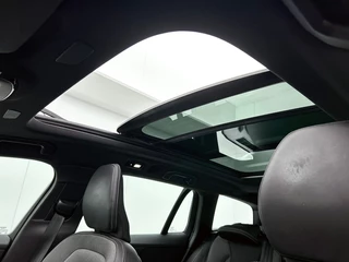 Volvo V60 Volvo V60 2.0 T6 AWD Plus Dark | 360° Camera | Trekhaak | Panoramadak | - afbeelding nr 20