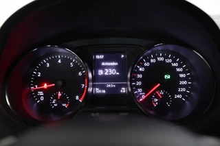 Volkswagen Polo Volkswagen Polo 1.2 TSI DSG 50.000km BLUET CRUISE AIRCO '17 - afbeelding nr 14