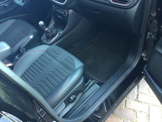 Ford Puma Ford Puma 1.0 EB Hyb 125 pk ST-Line X | Adaptive Cruise-control | Trekhaak - afbeelding nr 7