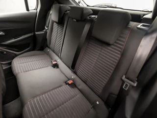 Peugeot 208 Peugeot 208 1.2 PureTech Sport (APPLE CARPLAY, GROOT NAVI, 360 CAMERA, LM VELGEN, SPORTSTOELEN, LANE ASSIST, LED KOPLAMPEN, PARKEERSENSOREN, NIEUWE APK, NIEUWSTAAT) - afbeelding nr 16