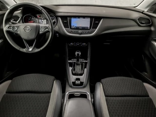 Opel Grandland X Automaat (APPLE CARPLAY, GROOT NAVI, CLIMATE, CAMERA, LEDER, LED KOPLAMPEN, SPORTSTOELEN, KEYLESS, CRUISE, NIEUWE APK, NIEUWSTAAT) - afbeelding nr 6